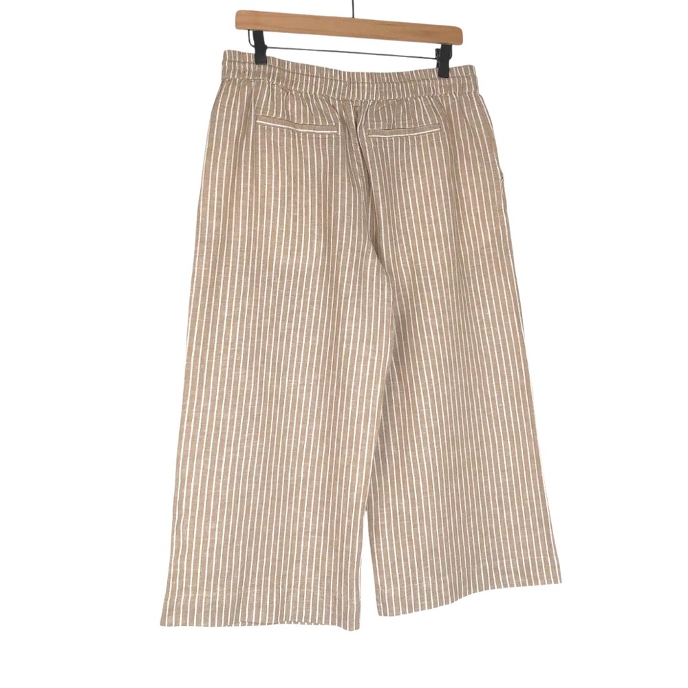 BeachLunchLounge Linen Blend Capri Pants - Picture 2 of 4